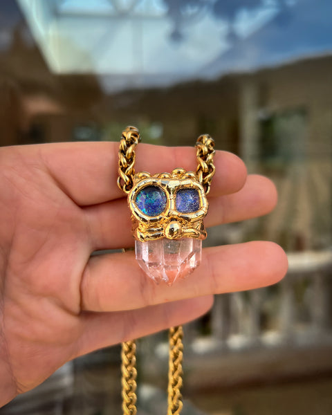 El búho Clear Quartz