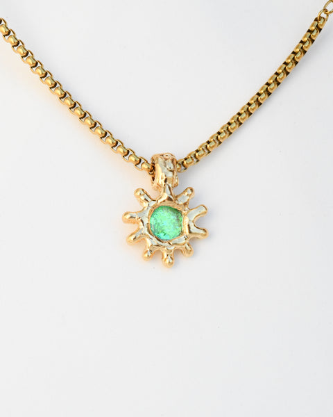 Sun in transcendental green colour