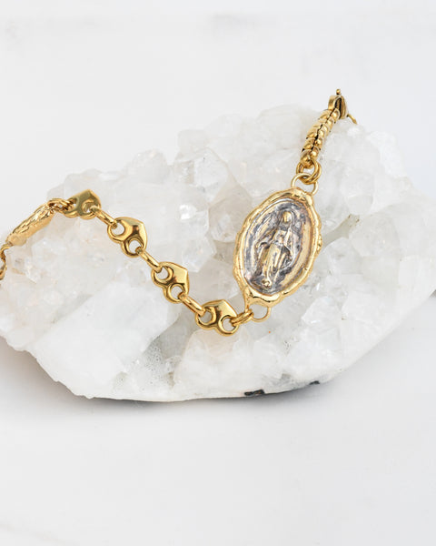 Long way necklace