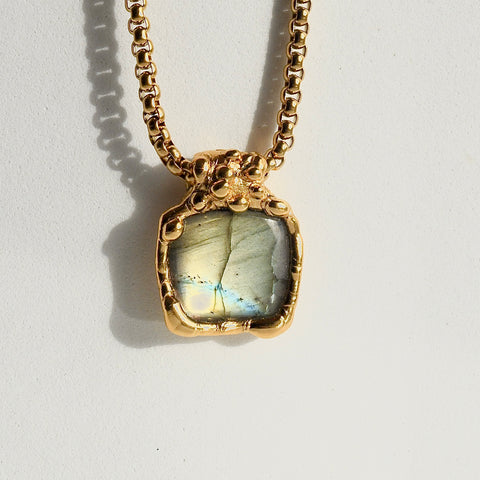 Pure Labradorite