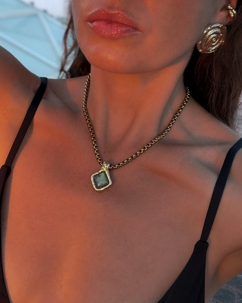 Labradorite and that’s it