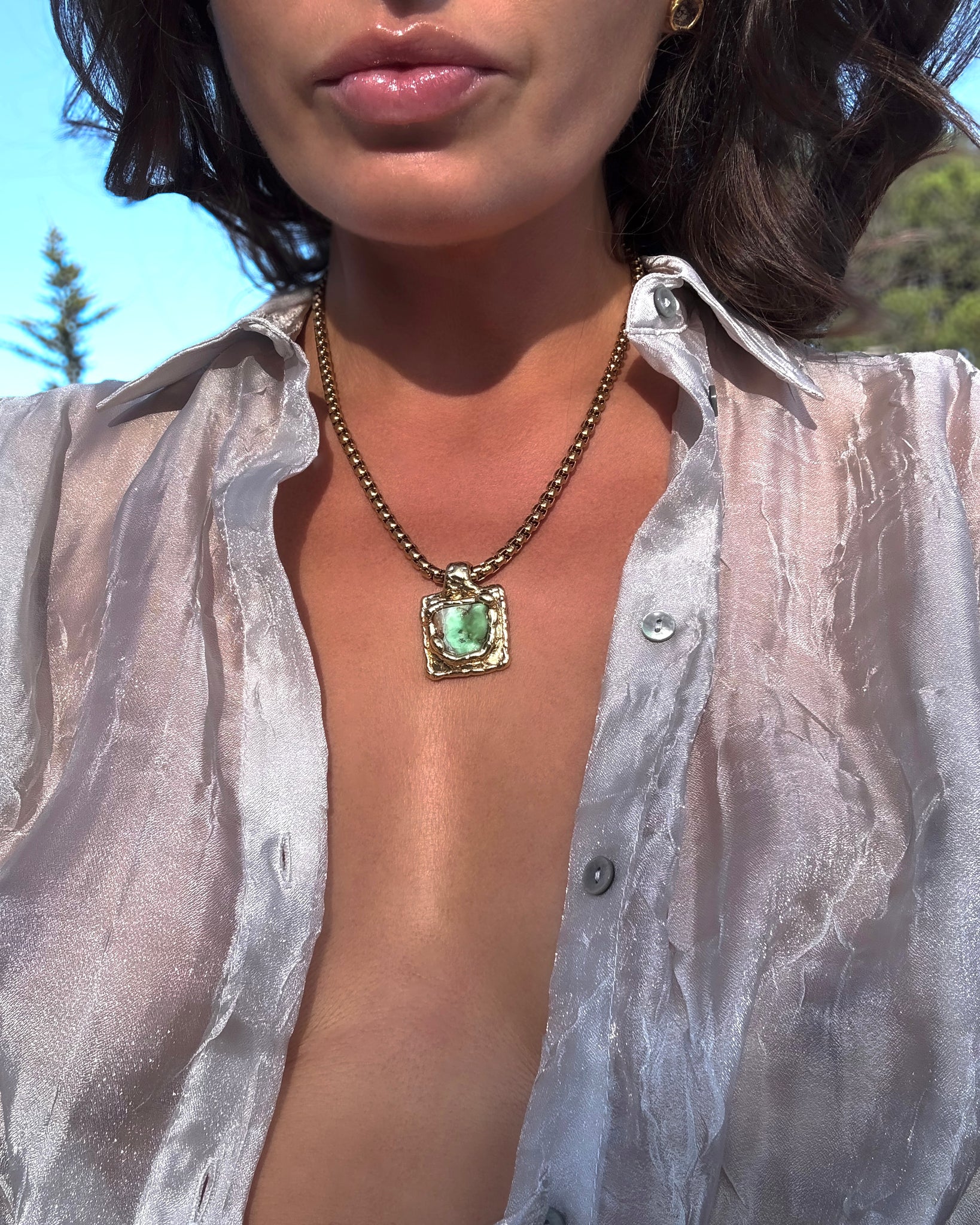 Chrysoprase in square